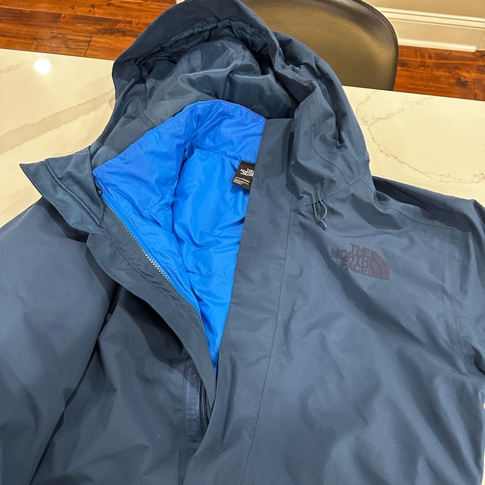 North Face Men’s Ski Jacket, with removable inner lining